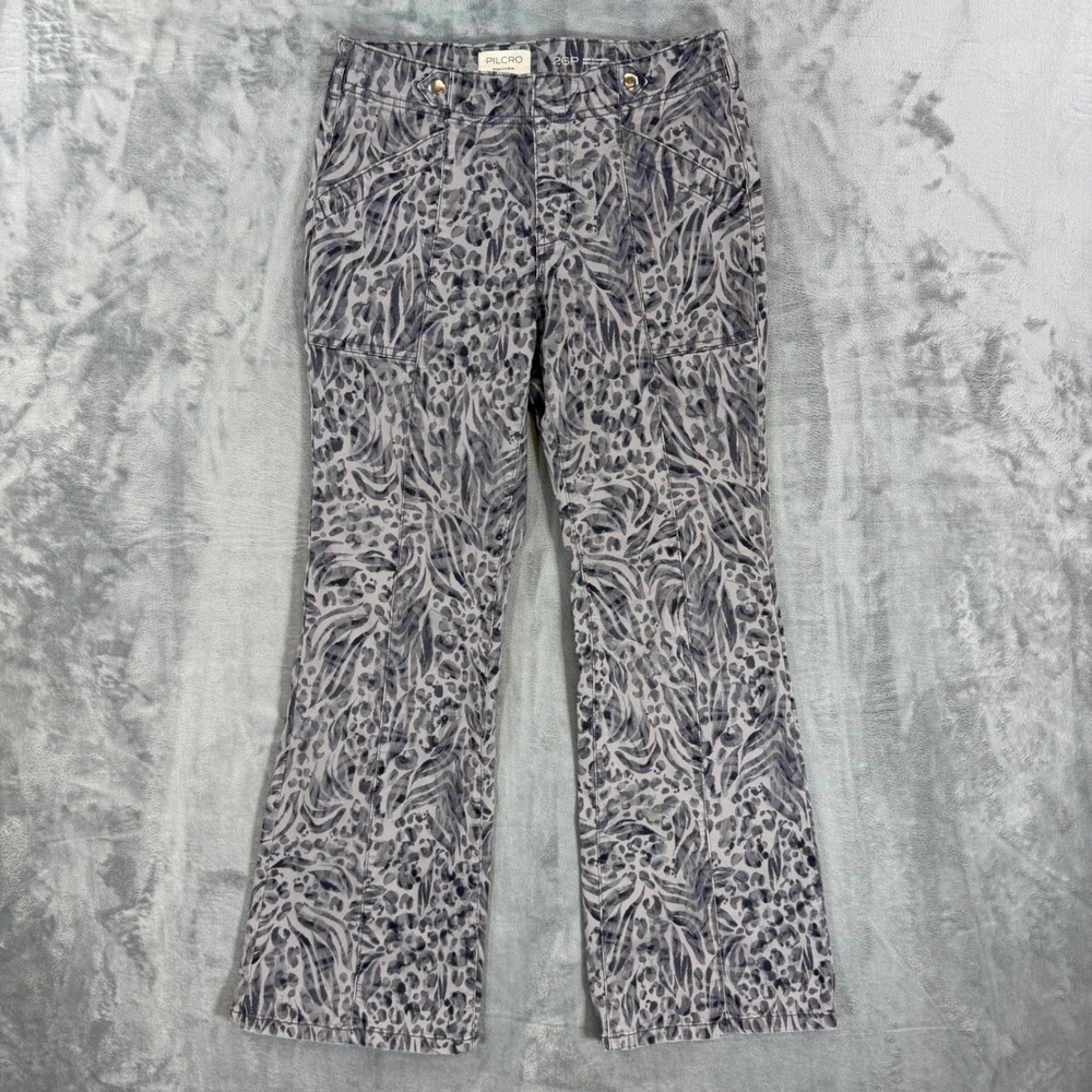 Pilcro Flare‎ Pants Women's Size 26P Gray Animal Print Utility Pants